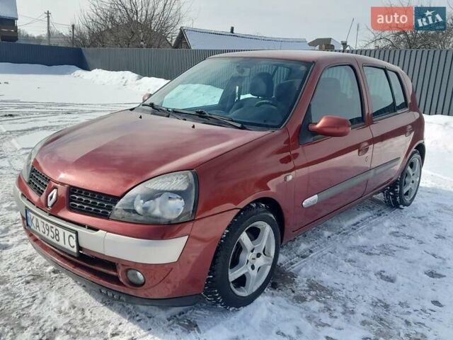 Красный Рено Клио, объемом двигателя 1.2 л и пробегом 151 тыс. км за 3000 $, фото 1 на Automoto.ua