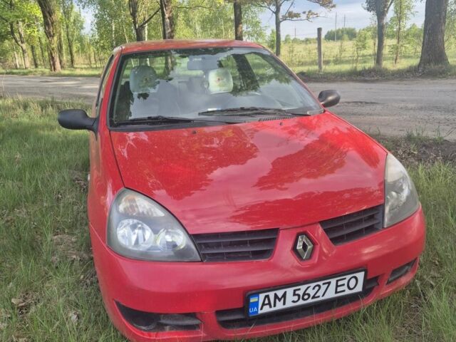 Червоний Рено Кліо, об'ємом двигуна 1.15 л та пробігом 230 тис. км за 3100 $, фото 1 на Automoto.ua