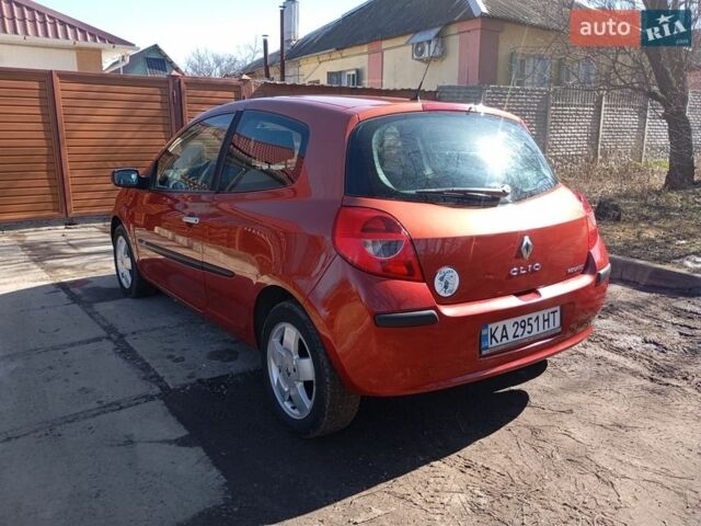 Червоний Рено Кліо, об'ємом двигуна 1.6 л та пробігом 182 тис. км за 4500 $, фото 1 на Automoto.ua