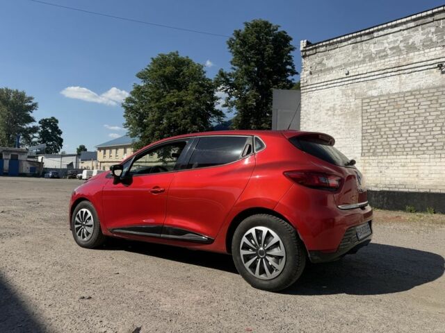 Червоний Рено Кліо, об'ємом двигуна 0.9 л та пробігом 141 тис. км за 4950 $, фото 1 на Automoto.ua