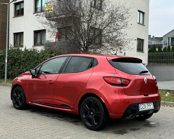 Красный Рено Клио, объемом двигателя 1.46 л и пробегом 140 тыс. км за 7900 $, фото 1 на Automoto.ua