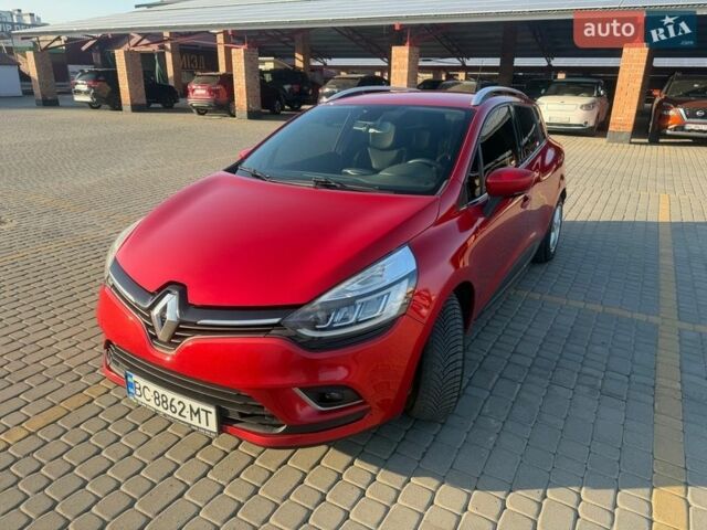 Красный Рено Клио, объемом двигателя 1.5 л и пробегом 234 тыс. км за 8300 $, фото 1 на Automoto.ua
