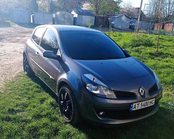 Рено Клио, объемом двигателя 1.46 л и пробегом 274 тыс. км за 5999 $, фото 1 на Automoto.ua