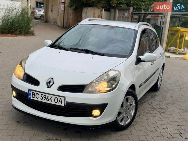 Рено Клио, объемом двигателя 1.1 л и пробегом 182 тыс. км за 4000 $, фото 1 на Automoto.ua
