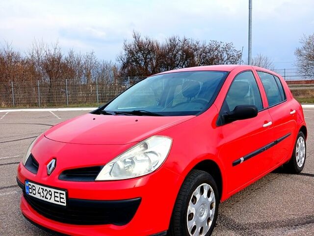 Рено Клио, объемом двигателя 12 л и пробегом 253 тыс. км за 3700 $, фото 1 на Automoto.ua