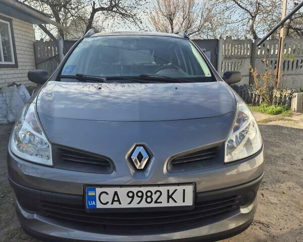 Рено Клио, объемом двигателя 1.1 л и пробегом 190 тыс. км за 5700 $, фото 1 на Automoto.ua