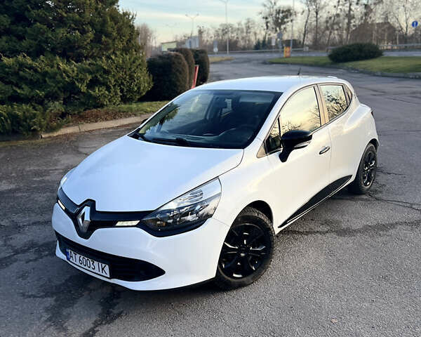 Рено Клио, объемом двигателя 1.5 л и пробегом 260 тыс. км за 7300 $, фото 1 на Automoto.ua