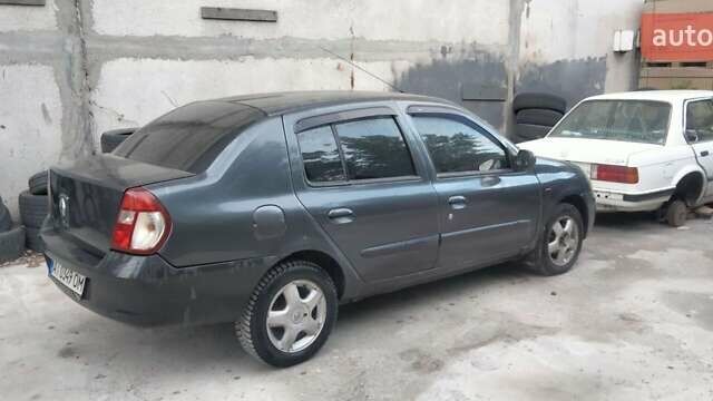 Рено Клио, объемом двигателя 1.4 л и пробегом 300 тыс. км за 3250 $, фото 1 на Automoto.ua