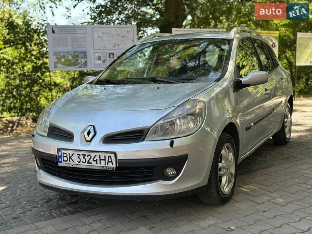Рено Клио, объемом двигателя 1.2 л и пробегом 240 тыс. км за 3850 $, фото 1 на Automoto.ua