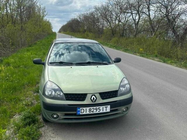 Желтый Рено Клио, объемом двигателя 1.1 л и пробегом 240 тыс. км за 2400 $, фото 1 на Automoto.ua