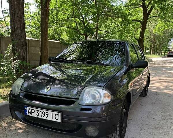 Серый Рено Клио, объемом двигателя 1.39 л и пробегом 112 тыс. км за 3400 $, фото 1 на Automoto.ua