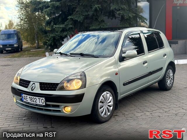 Серый Рено Клио, объемом двигателя 1.4 л и пробегом 148 тыс. км за 3499 $, фото 1 на Automoto.ua