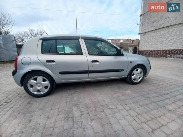 Сірий Рено Кліо, об'ємом двигуна 1.39 л та пробігом 198 тис. км за 3600 $, фото 1 на Automoto.ua