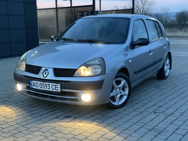 Сірий Рено Кліо, об'ємом двигуна 1.5 л та пробігом 205 тис. км за 2300 $, фото 1 на Automoto.ua