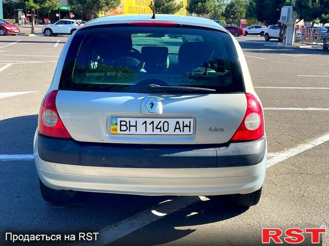 Сірий Рено Кліо, об'ємом двигуна 1.4 л та пробігом 180 тис. км за 3500 $, фото 1 на Automoto.ua