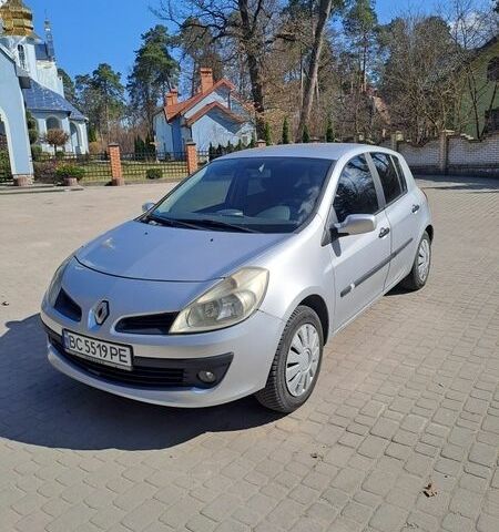 Сірий Рено Кліо, об'ємом двигуна 1.4 л та пробігом 273 тис. км за 4100 $, фото 1 на Automoto.ua