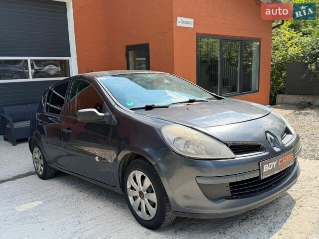 Сірий Рено Кліо, об'ємом двигуна 1.15 л та пробігом 280 тис. км за 2999 $, фото 1 на Automoto.ua