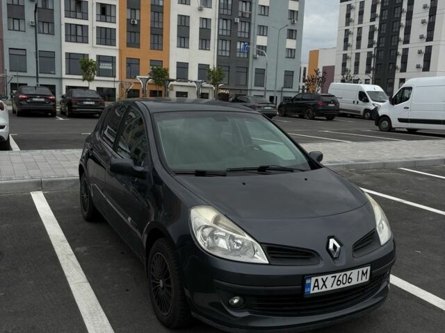 Сірий Рено Кліо, об'ємом двигуна 1.4 л та пробігом 160 тис. км за 4700 $, фото 1 на Automoto.ua
