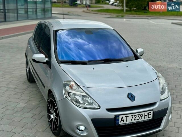 Сірий Рено Кліо, об'ємом двигуна 1.46 л та пробігом 290 тис. км за 5999 $, фото 1 на Automoto.ua