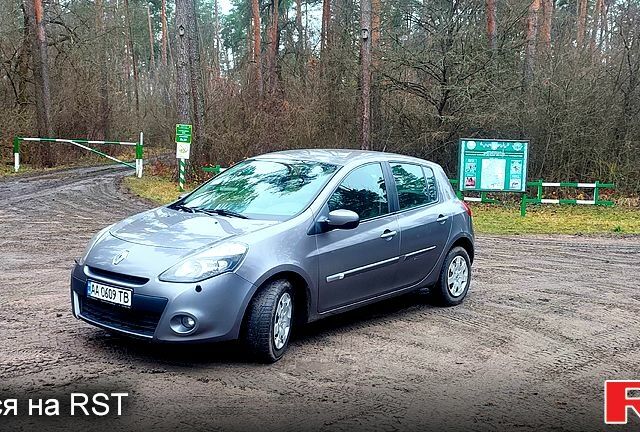 Серый Рено Клио, объемом двигателя 1.5 л и пробегом 350 тыс. км за 3500 $, фото 1 на Automoto.ua