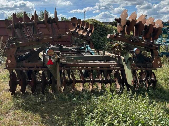 Серый Рено Клио, объемом двигателя 1.1 л и пробегом 115 тыс. км за 5600 $, фото 1 на Automoto.ua