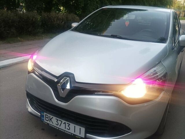 Сірий Рено Кліо, об'ємом двигуна 1.5 л та пробігом 211 тис. км за 8146 $, фото 1 на Automoto.ua