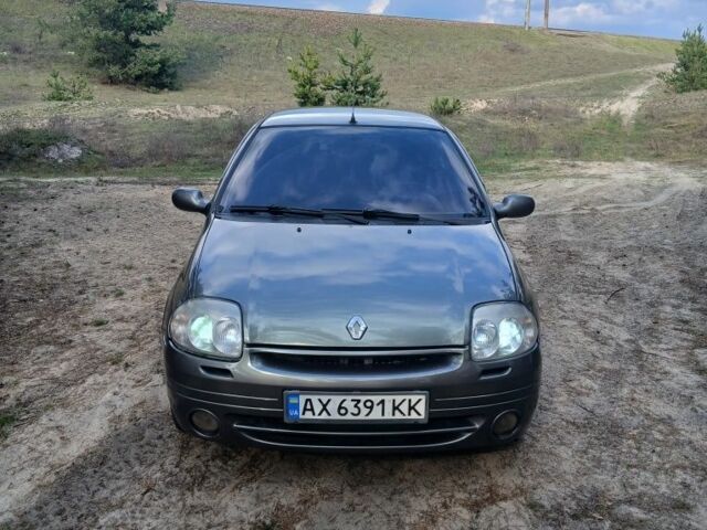 Серый Рено Клио, объемом двигателя 1.4 л и пробегом 2 тыс. км за 3109 $, фото 1 на Automoto.ua