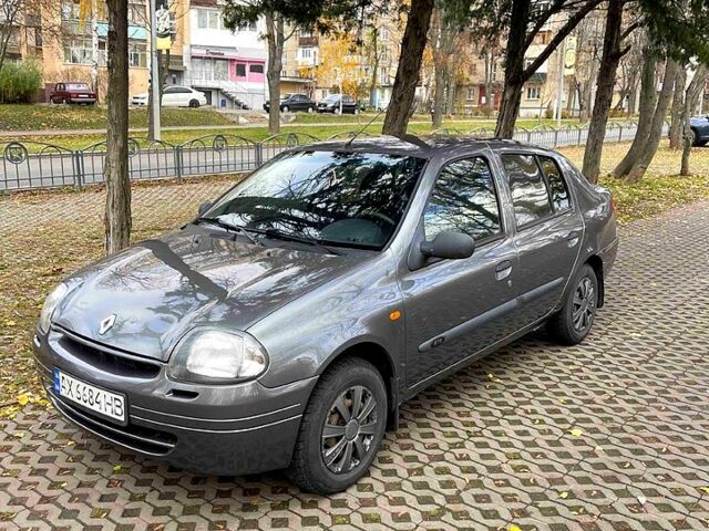 Серый Рено Клио, объемом двигателя 1.4 л и пробегом 231 тыс. км за 2450 $, фото 1 на Automoto.ua