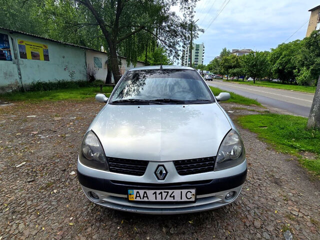 Серый Рено Клио, объемом двигателя 1.4 л и пробегом 280 тыс. км за 2500 $, фото 1 на Automoto.ua