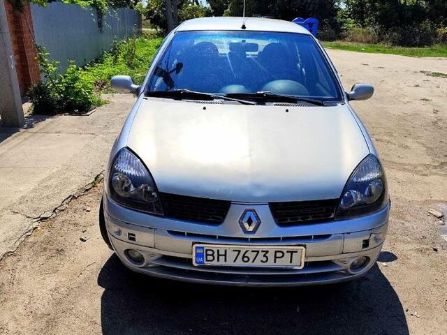Серый Рено Клио, объемом двигателя 1.4 л и пробегом 248 тыс. км за 2600 $, фото 1 на Automoto.ua