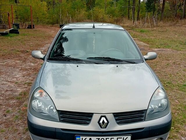 Сірий Рено Кліо, об'ємом двигуна 1.4 л та пробігом 219 тис. км за 3100 $, фото 1 на Automoto.ua