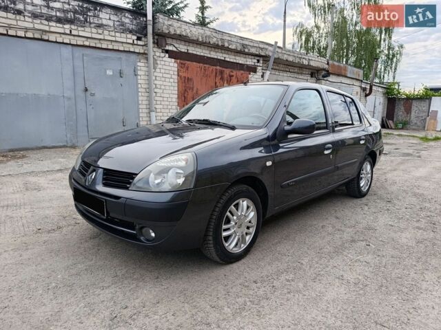 Серый Рено Клио, объемом двигателя 1.4 л и пробегом 186 тыс. км за 3950 $, фото 1 на Automoto.ua