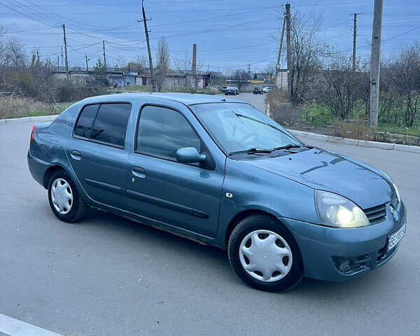 Серый Рено Клио, объемом двигателя 1.39 л и пробегом 303 тыс. км за 2900 $, фото 1 на Automoto.ua