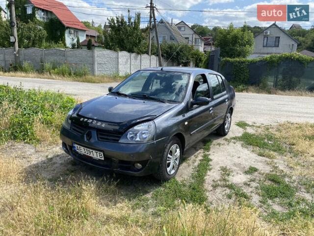 Серый Рено Клио, объемом двигателя 1.39 л и пробегом 170 тыс. км за 3400 $, фото 1 на Automoto.ua