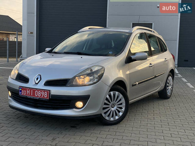 Сірий Рено Кліо, об'ємом двигуна 1.2 л та пробігом 203 тис. км за 3999 $, фото 1 на Automoto.ua