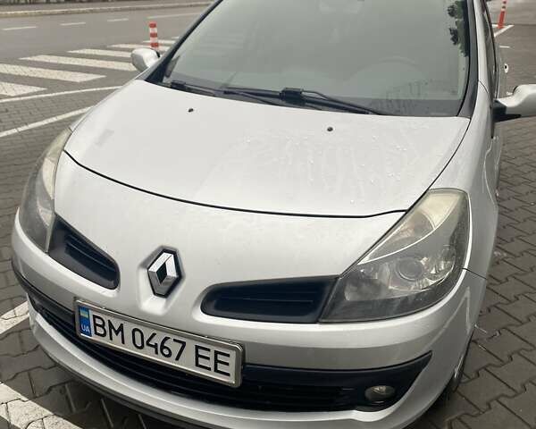 Сірий Рено Кліо, об'ємом двигуна 1.46 л та пробігом 330 тис. км за 4600 $, фото 1 на Automoto.ua