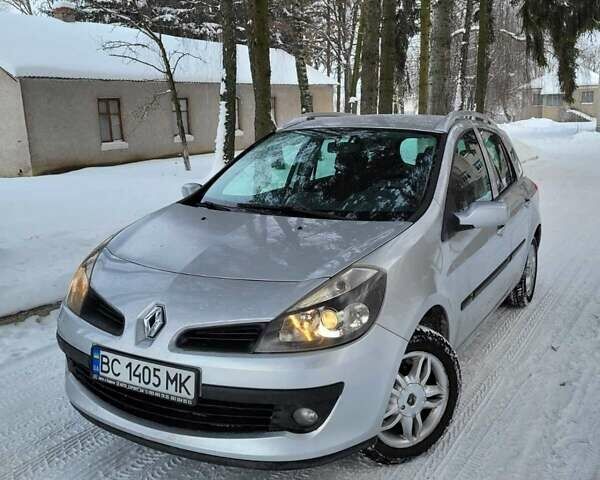 Сірий Рено Кліо, об'ємом двигуна 1.2 л та пробігом 295 тис. км за 2998 $, фото 1 на Automoto.ua