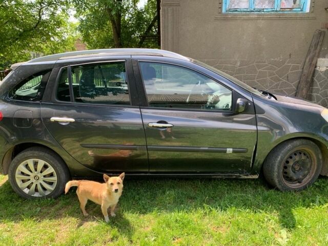 Сірий Рено Кліо, об'ємом двигуна 1.1 л та пробігом 211 тис. км за 3500 $, фото 1 на Automoto.ua