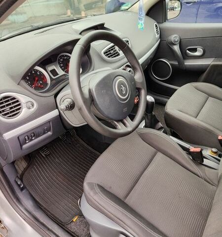 Сірий Рено Кліо, об'ємом двигуна 1.2 л та пробігом 232 тис. км за 4550 $, фото 1 на Automoto.ua