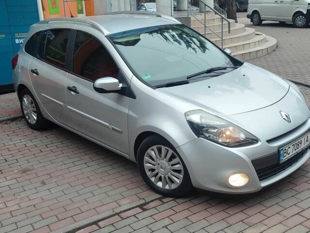 Сірий Рено Кліо, об'ємом двигуна 1.5 л та пробігом 251 тис. км за 5800 $, фото 1 на Automoto.ua