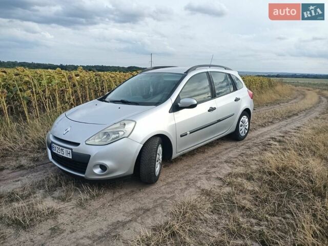 Серый Рено Клио, объемом двигателя 1.15 л и пробегом 169 тыс. км за 4650 $, фото 1 на Automoto.ua