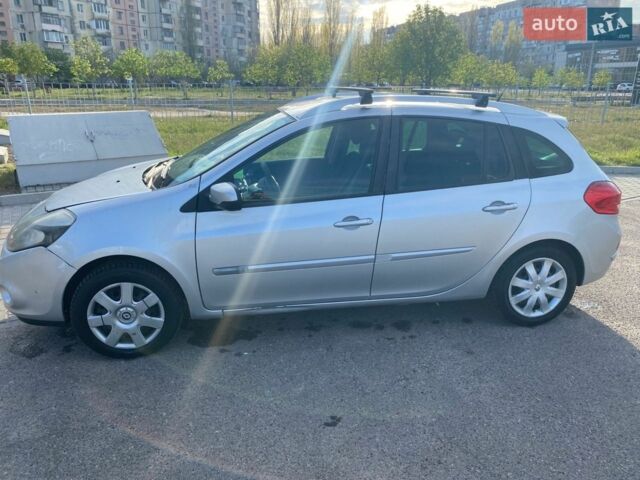 Сірий Рено Кліо, об'ємом двигуна 1.46 л та пробігом 296 тис. км за 4000 $, фото 1 на Automoto.ua