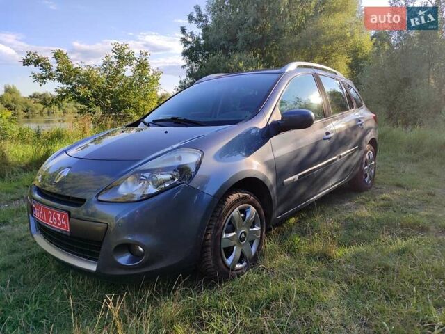 Рено Клио 2010 в Ровно на Automoto.ua Серый Рено Клио, объемом двигателя 1.5 л и пробегом 276 тыс. км за 6100 $, фото 1 на Automoto.ua