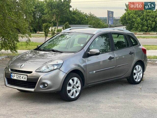 Серый Рено Клио, объемом двигателя 1.2 л и пробегом 290 тыс. км за 4900 $, фото 1 на Automoto.ua