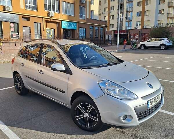 Сірий Рено Кліо, об'ємом двигуна 1.46 л та пробігом 277 тис. км за 4200 $, фото 1 на Automoto.ua