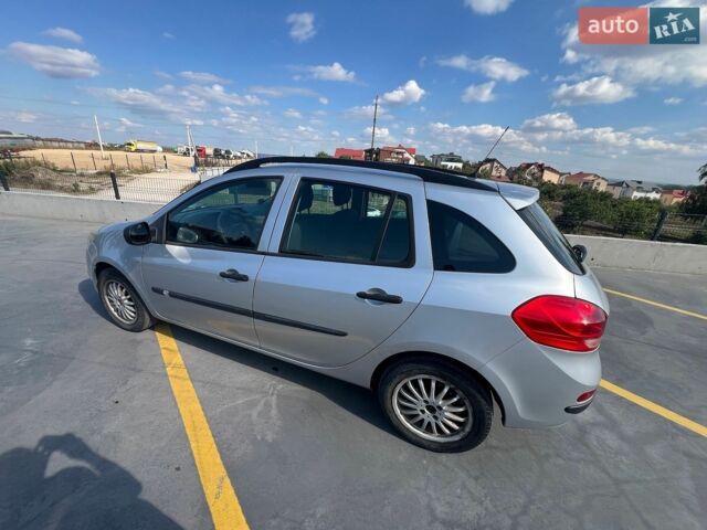 Сірий Рено Кліо, об'ємом двигуна 1.15 л та пробігом 188 тис. км за 4200 $, фото 1 на Automoto.ua