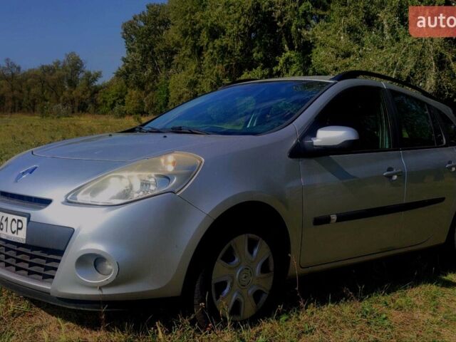 Серый Рено Клио, объемом двигателя 1.5 л и пробегом 230 тыс. км за 5500 $, фото 1 на Automoto.ua