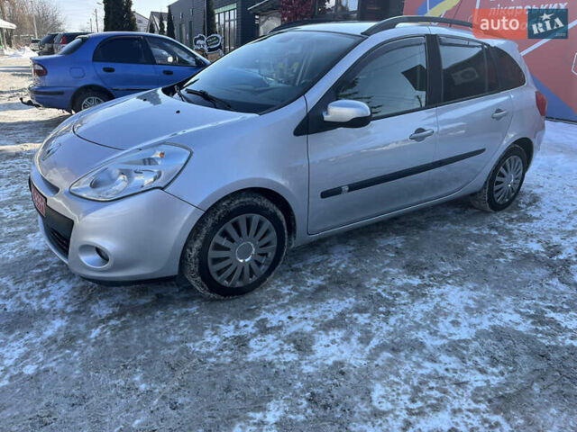 Сірий Рено Кліо, об'ємом двигуна 1.2 л та пробігом 134 тис. км за 5700 $, фото 1 на Automoto.ua