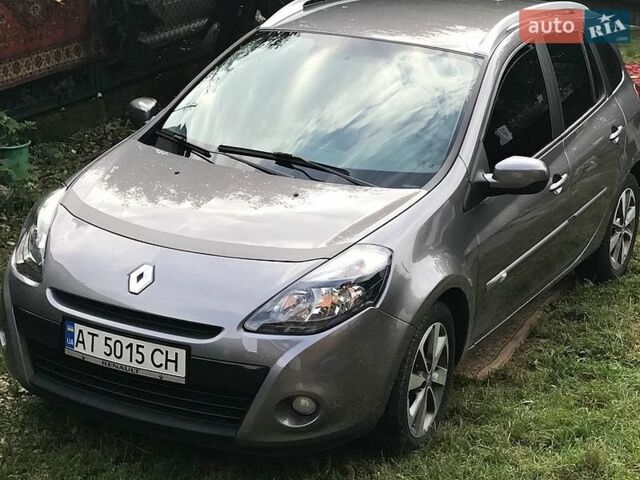 Серый Рено Клио, объемом двигателя 1.5 л и пробегом 148 тыс. км за 5850 $, фото 1 на Automoto.ua