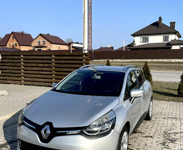 Серый Рено Клио, объемом двигателя 1.46 л и пробегом 225 тыс. км за 7450 $, фото 1 на Automoto.ua
